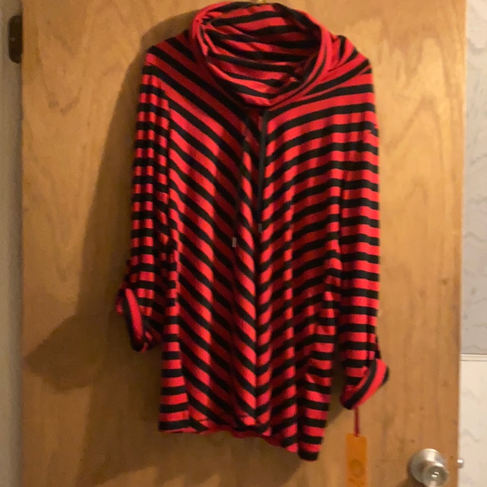 Med. tunic. Length 28” Chest 18” 3/4 sleeves
